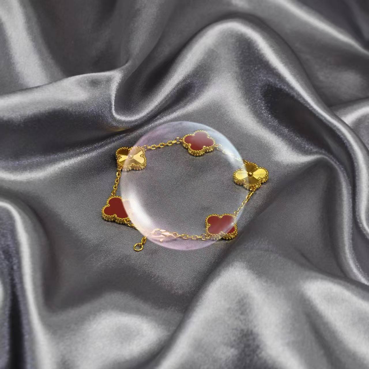 Wholesale Chic Four-Leaf Clover Stainless Steel Bracelet Real Gold Plated Everyday Jewelry Accessory Gift