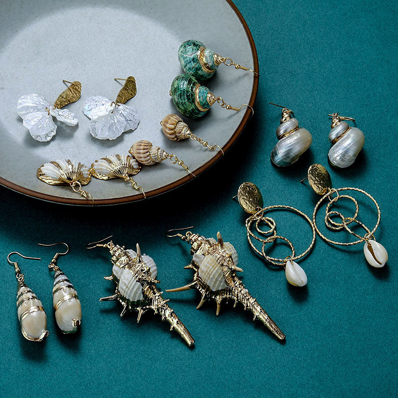 Wholesale Bohemian Natural Shell Earrings Gold Plated Conch Pendant Necklace Beach Fashion Jewelry Accessory