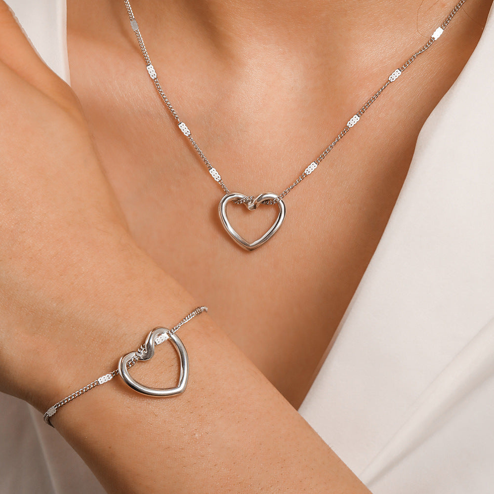 Wholesale Stainless Steel Hollow Love Necklace Bracelet Set