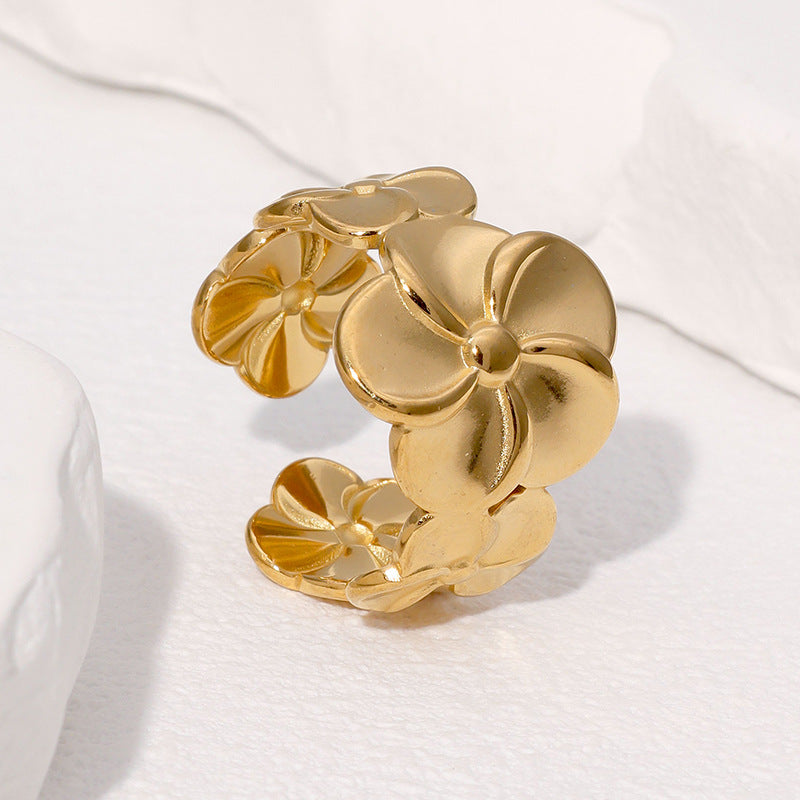 Wholesale Shiny Flower Gold Plated Stainless Steel Ring