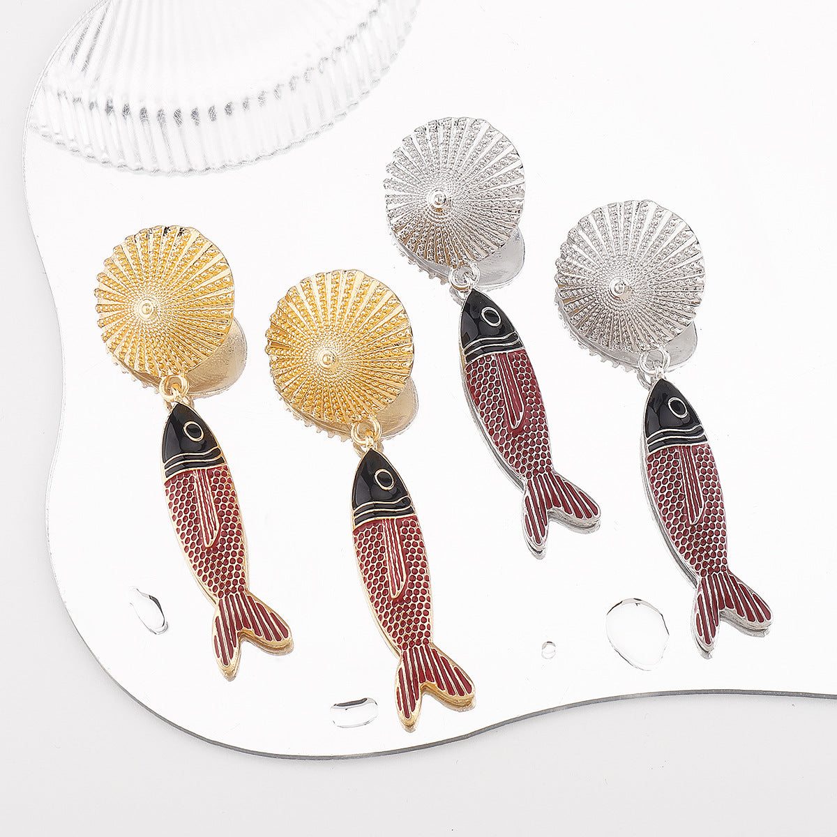 Wholesale pendant fish earrings summer beach vacation style earrings