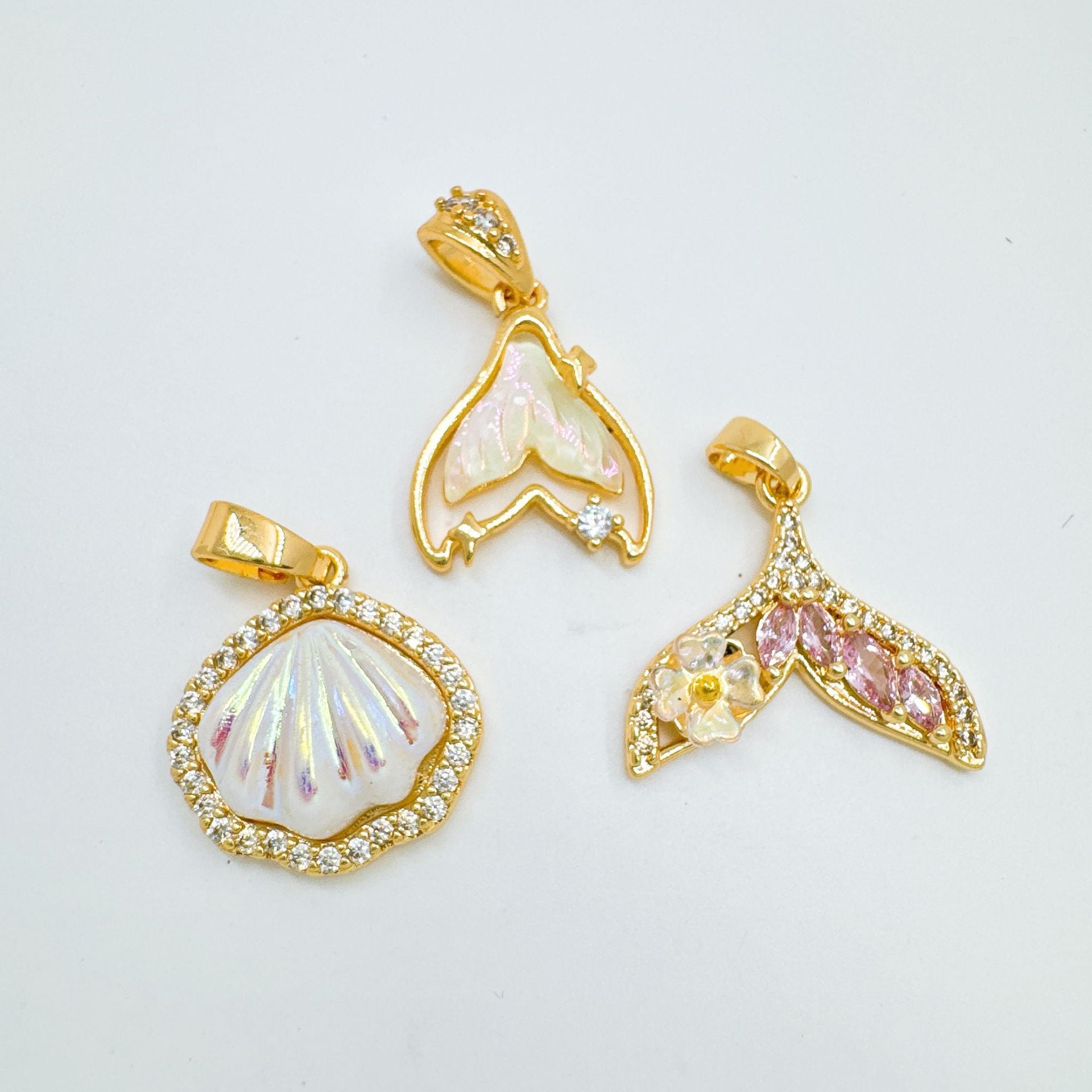 Wholesale Stylish Ocean Themed Gold Plated Pendant Necklace Starfish Heart Design Fashion Jewelry Gift For Resale