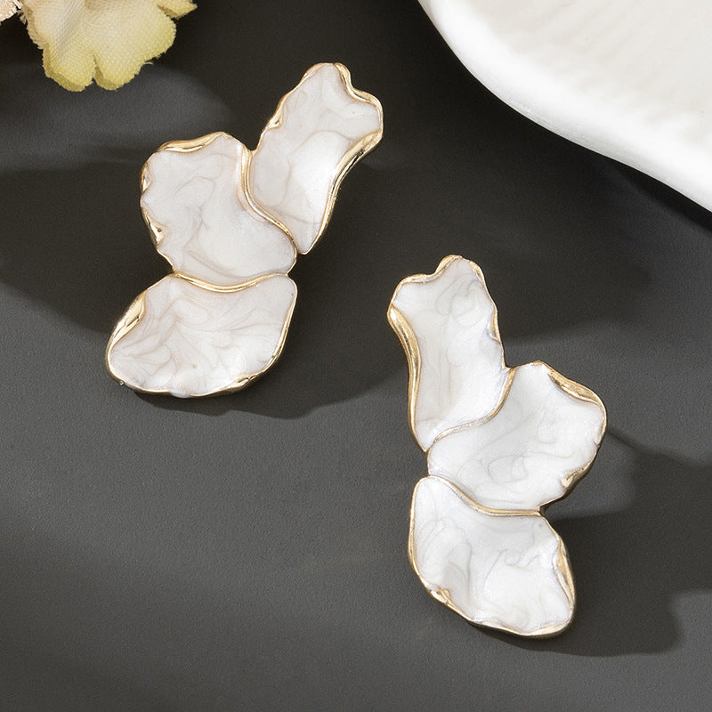 Wholesale Floral Leaf Drip Glaze Alloy Earrings,  Trendy Fashion Accessory for Party or Boutique Resale