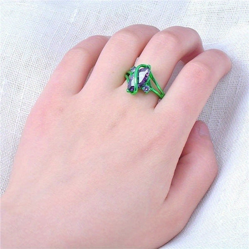 Wholesale winding green  retro simple diamond ring