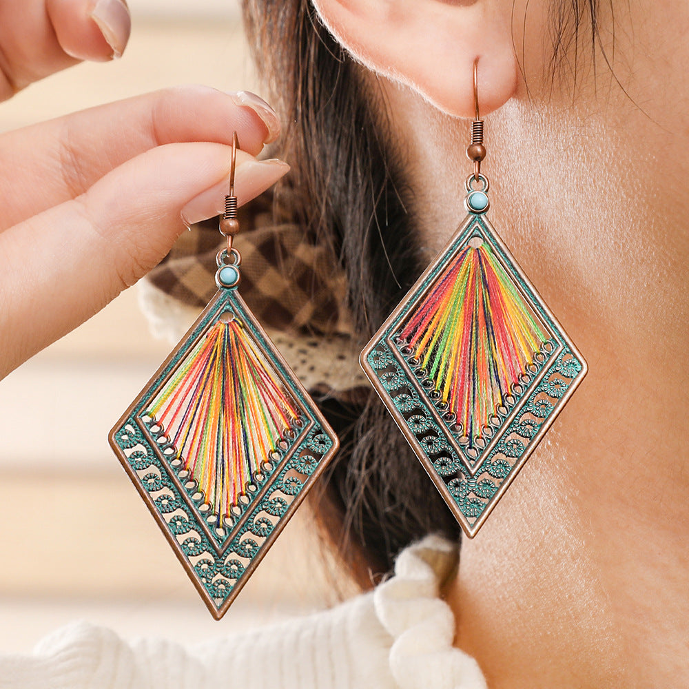 Wholesale Zinc Alloy Handmade Vintage Ethnic Style Wire-Wrapped Earrings Fashion Accessory for Resale