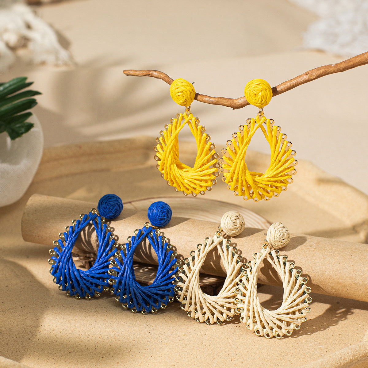 Wholesale Bohemian Exaggerated Raffia Earrings Hand Woven ACC-ES-XLH002
