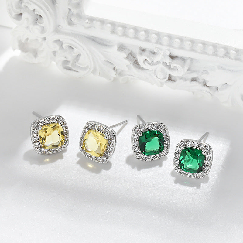Wholesale S925 silver needle four claw square emerald single diamond luxury earrings