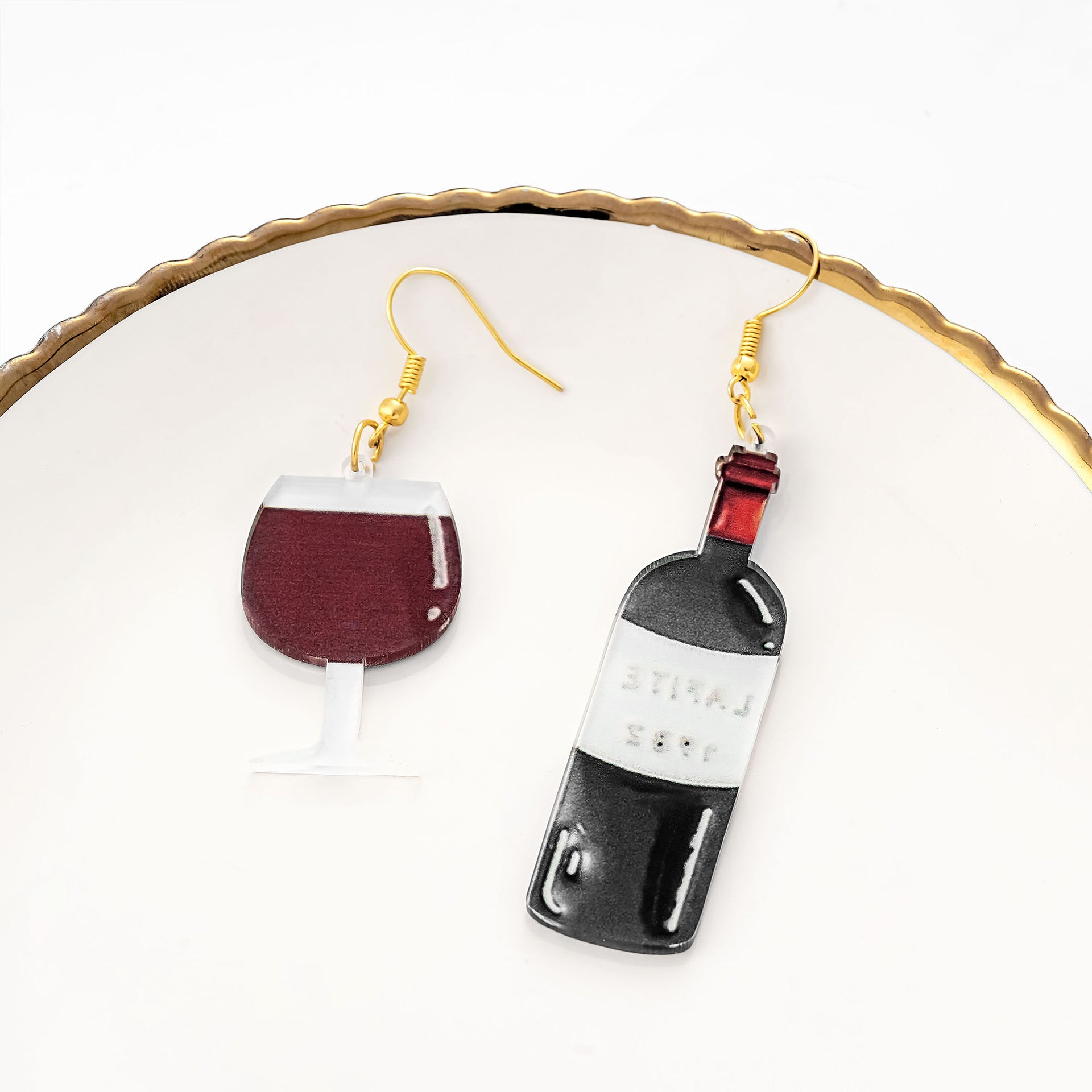 Wholesale  acrylic earrings wine glass bottle shape earrings