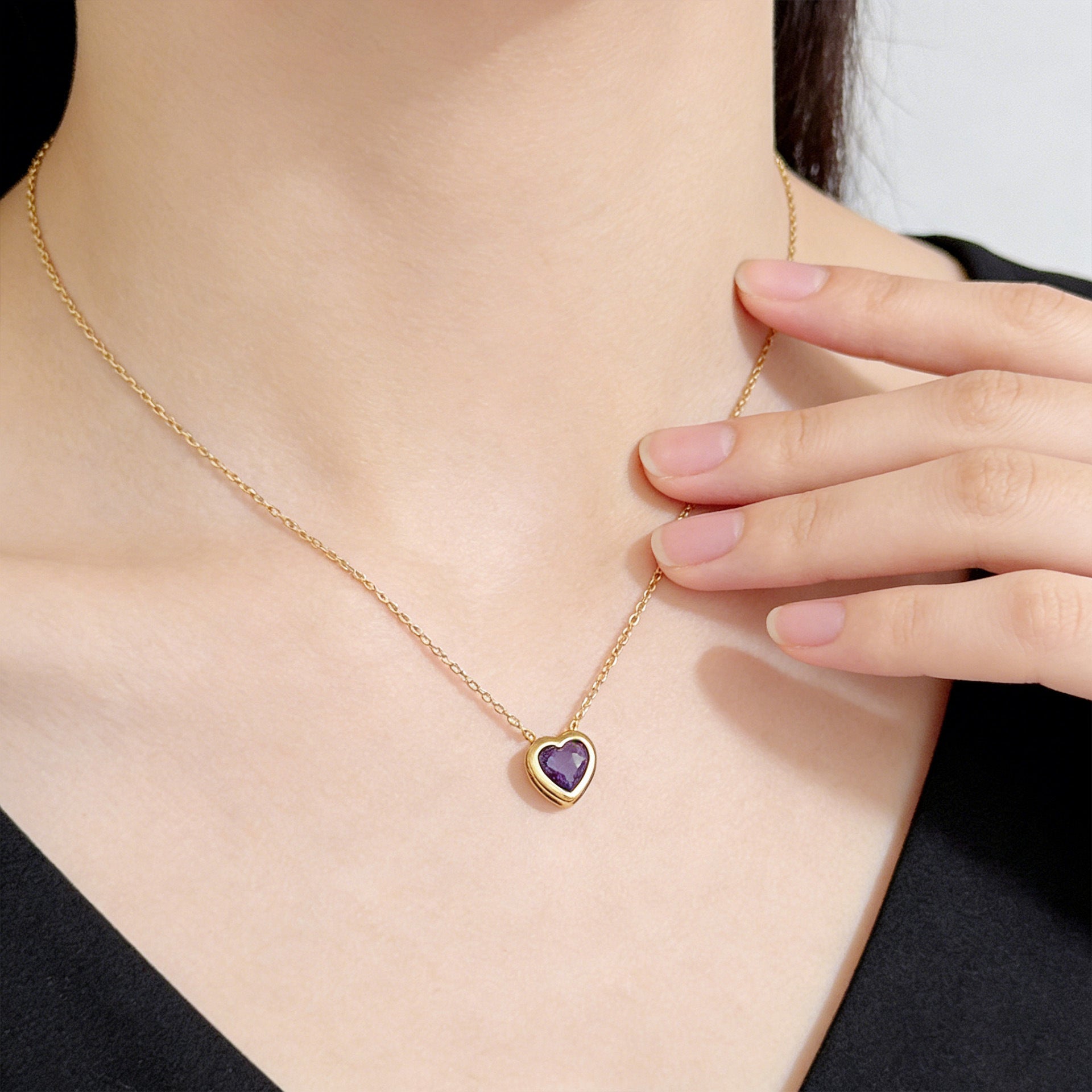 Wholesale Colorful Heart Zircon Necklace Stylish Everyday Collarbone Chain Fashion Accessory Gift