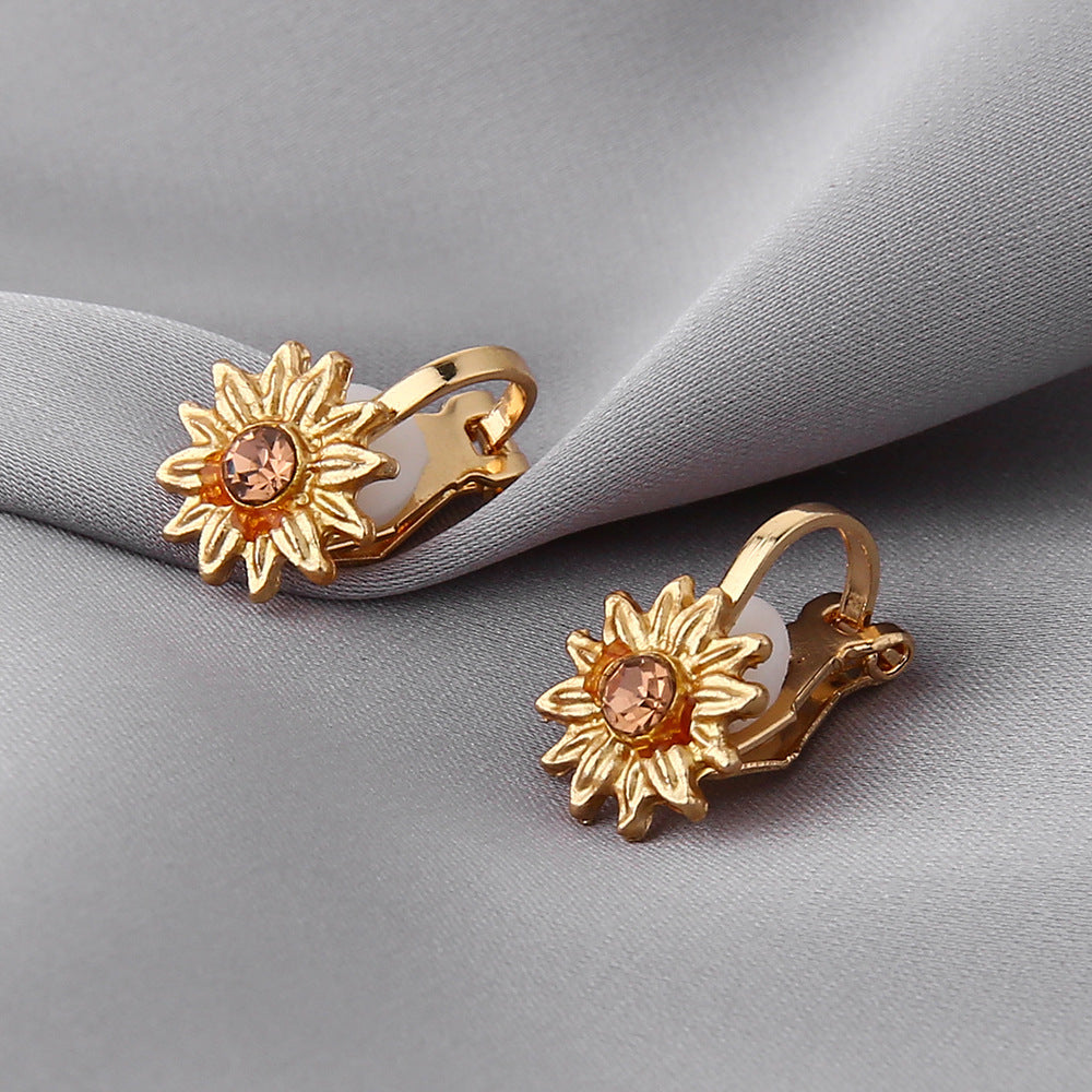 Wholesale Micro-paved zirconia daisy earrings