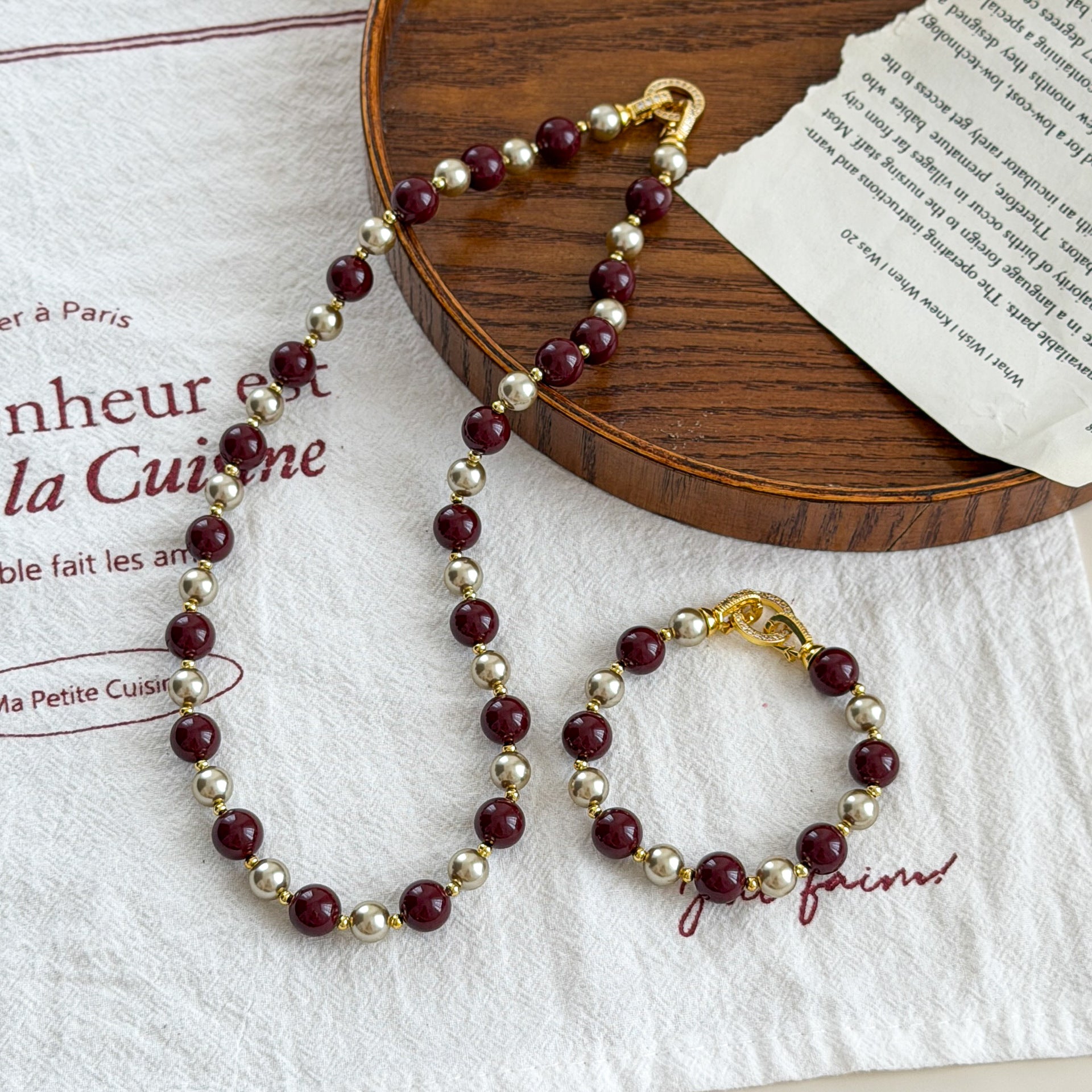 Wholesale Vintage Style Multi-layer Imitation Pearl Necklace,  Gift or Boutique Resale