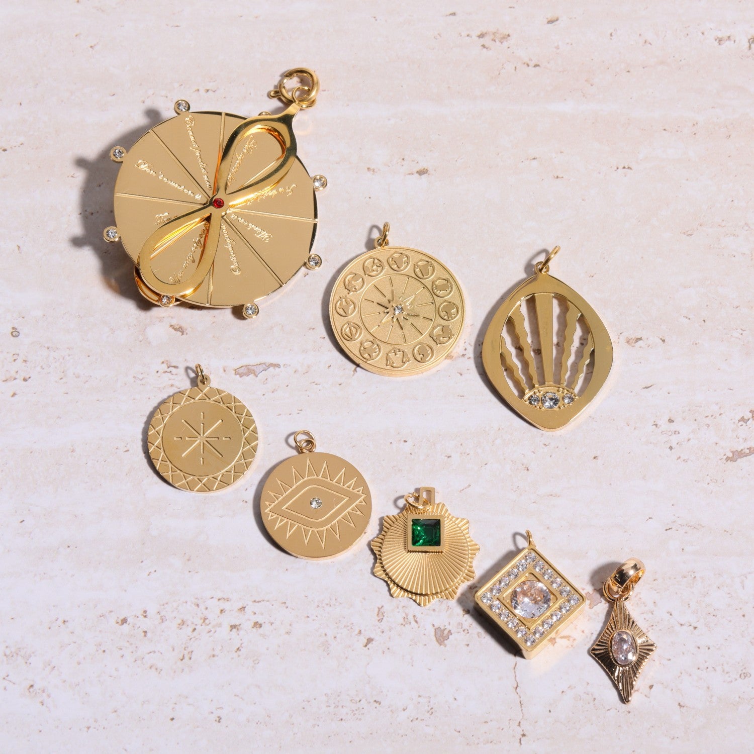 Wholesale Zircon Pendant Eye Constellation Tarot Pendant Gold Plated Necklaces Pendant