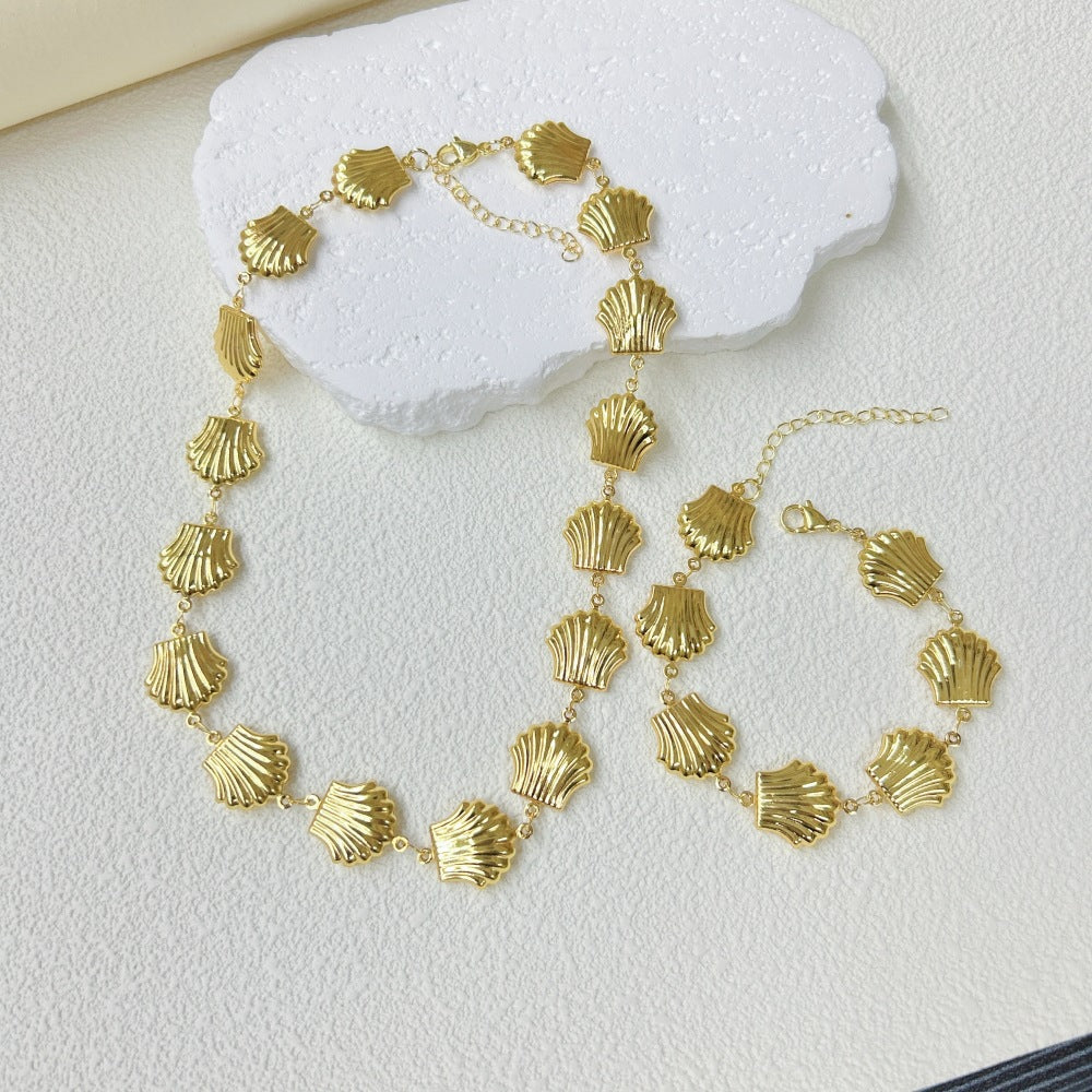 Wholesale  marine series stainless steel three-dimensional hollow shell necklace