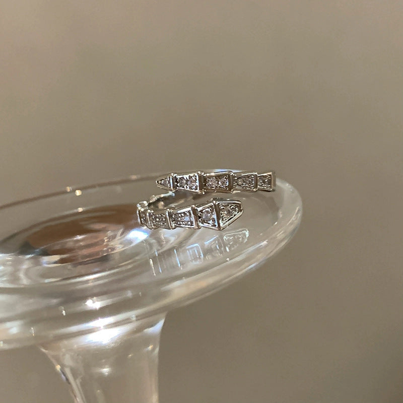 Wholesale Trendy Snake Open Ring For Women Zinc Alloy Serpent Jewelry Stylish Fashion Accessory Boutique Resale Gift