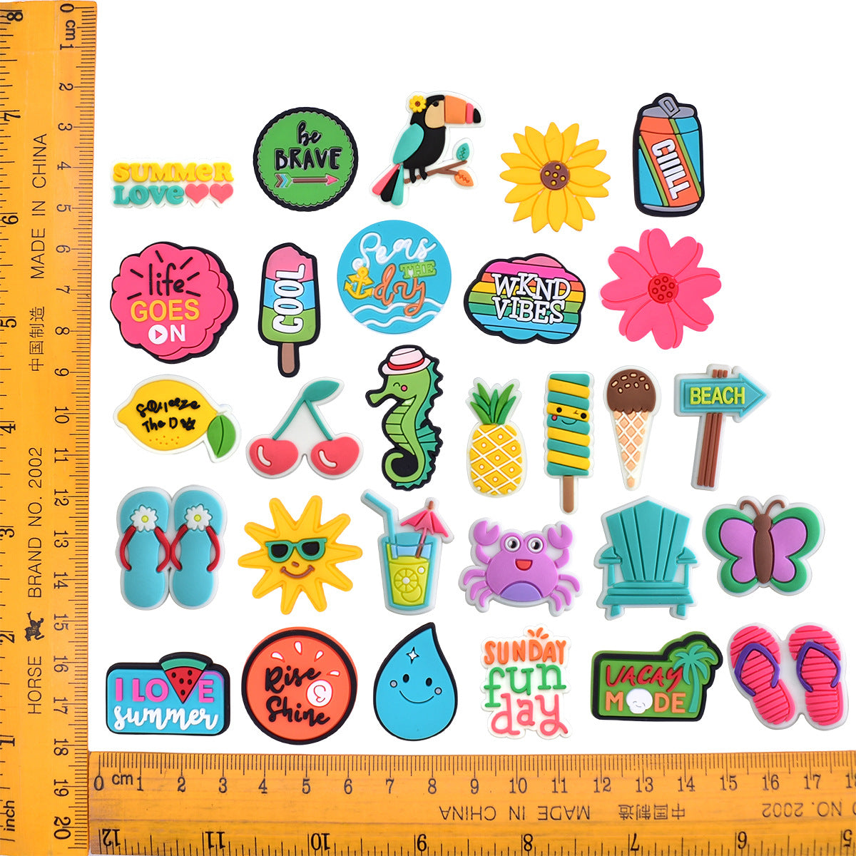 Wholesale Random 100pcs Fresh Summer Cartoon Clogs PVC Soft Rubber Slippers Decoration Shoes Charms ACC-SC-RYY033