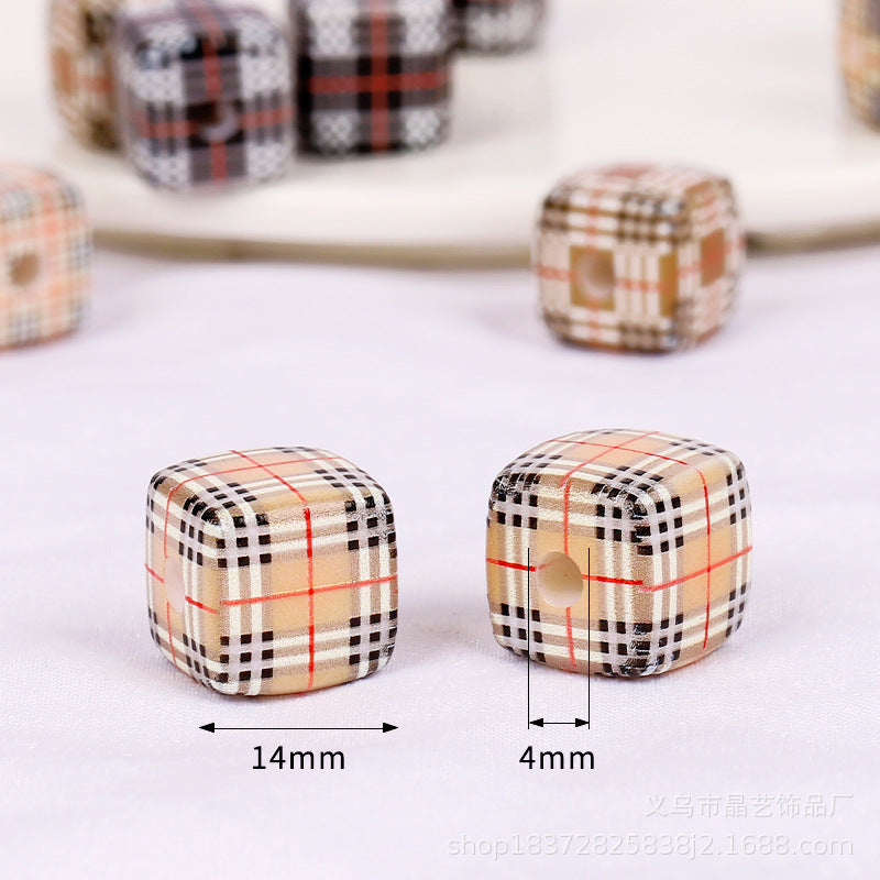 Wholesale random  10pcs  vintage plaid squareFocal Beads DIY Bead Accessories