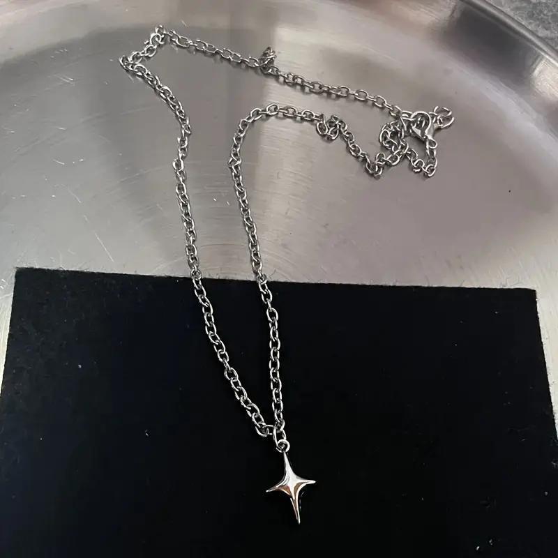 Wholesale Fashion Women' s Alloy Pendant Necklace with Vortex Irregular Pattern Jewelry Accessory