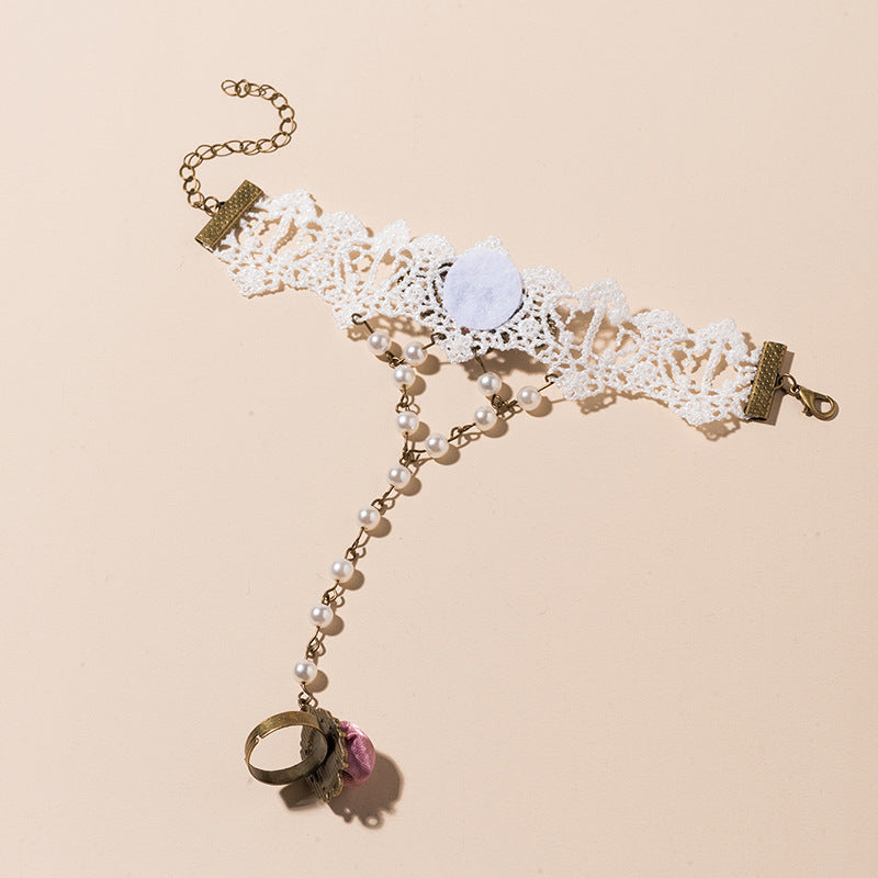 Wholesale luxury white lace creative bracelet