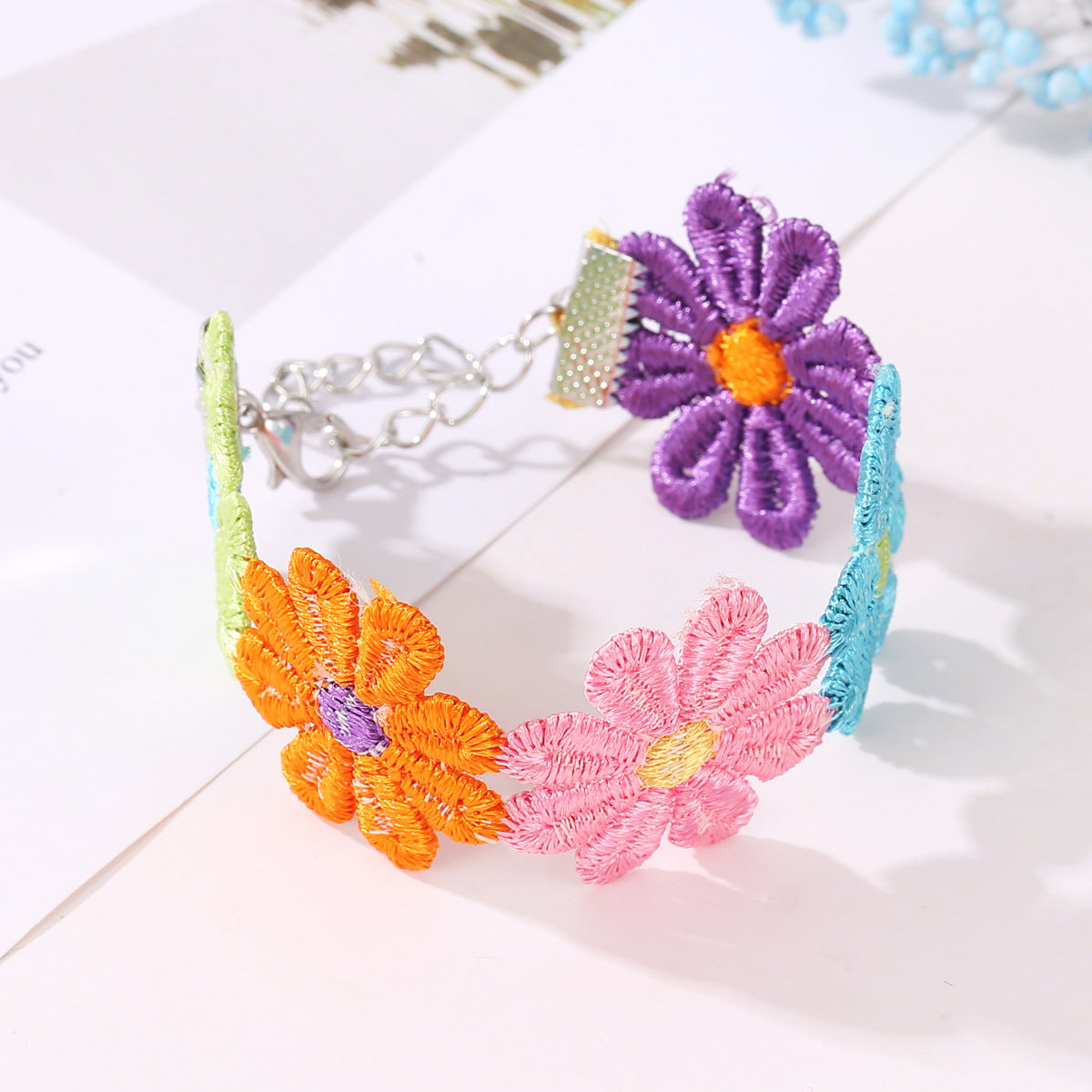 Wholesale Gothic Retro Flannel Choker with Flower Pendant - Vintage Lace Women' s Necklace - Stylish Boutique Jewelry