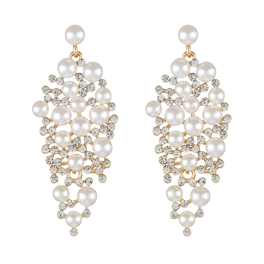 Wholesale Drop Shape Pearl Earrings for Women,  Zinc Alloy with Pearl Accents,  Trendy Jewelry Accessory for Party or Gift