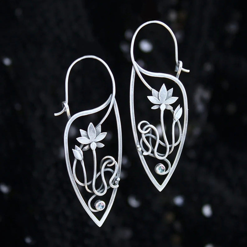 Wholesale  hollow flower diamond earrings  lotus Vine temperament earrings