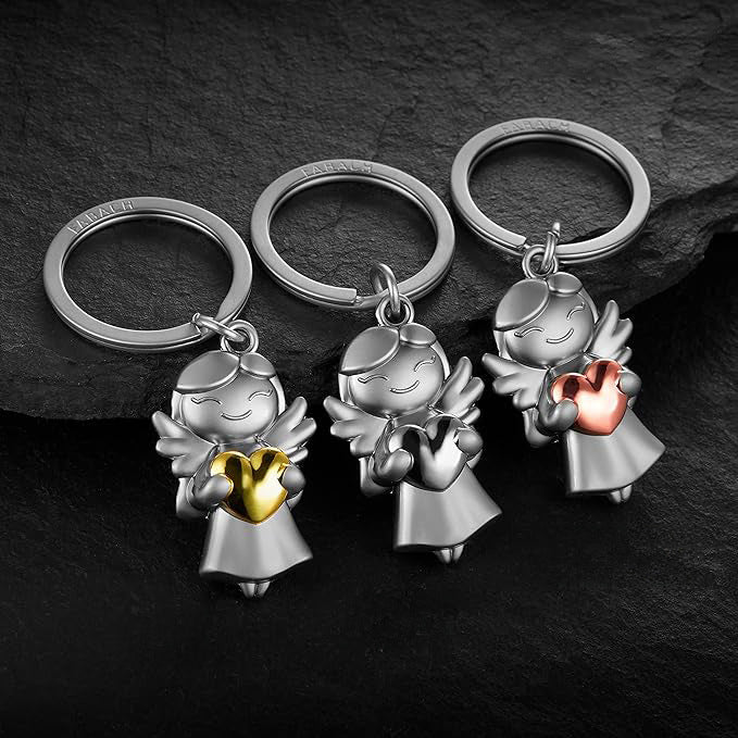 Wholesale  love boy girl Smile Angel keychain