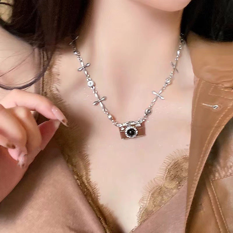 Wholesale  Retro Brown Camera Pearl Ceramic Necklace