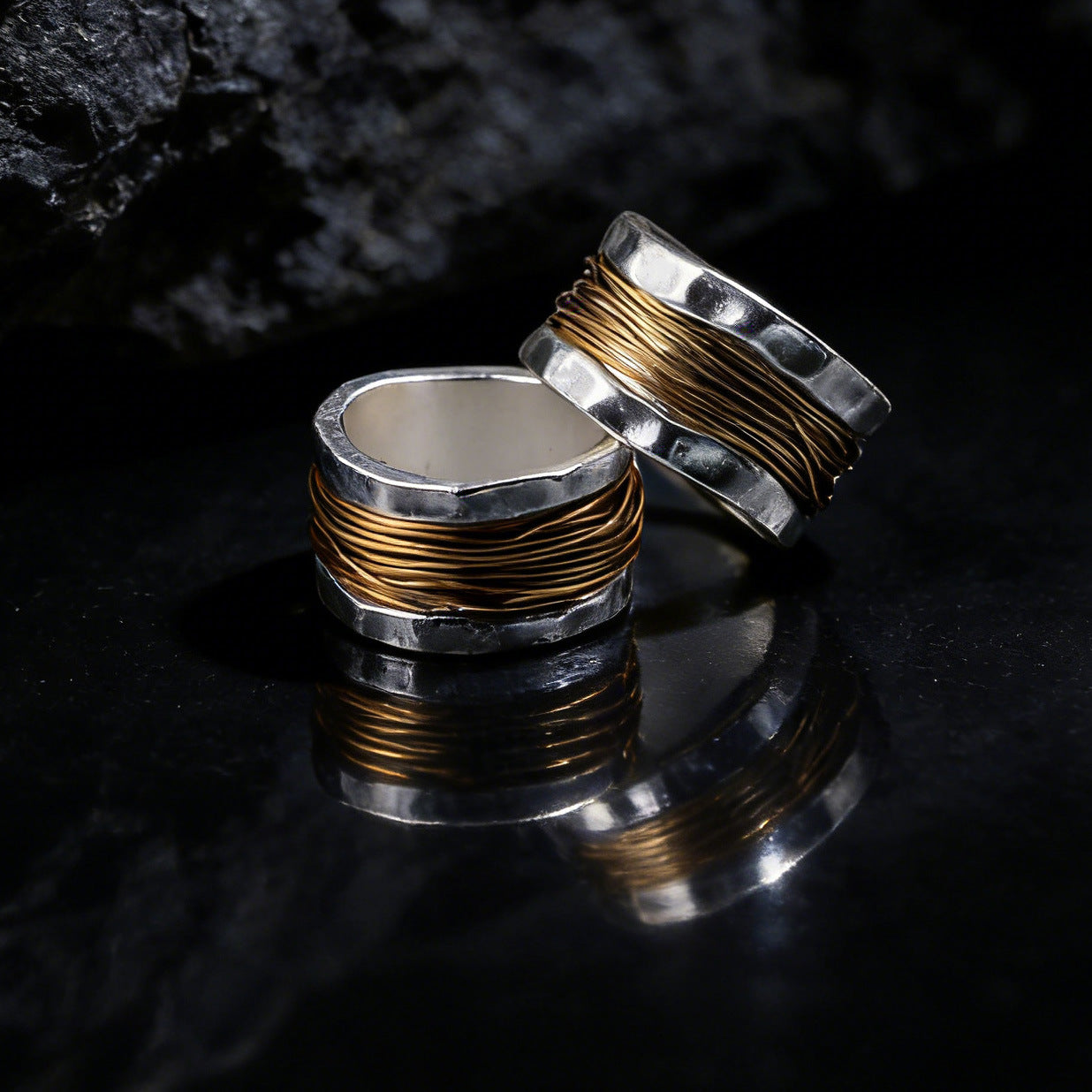 Wholesale Wide-faced two-tone wrapped copper wire ring