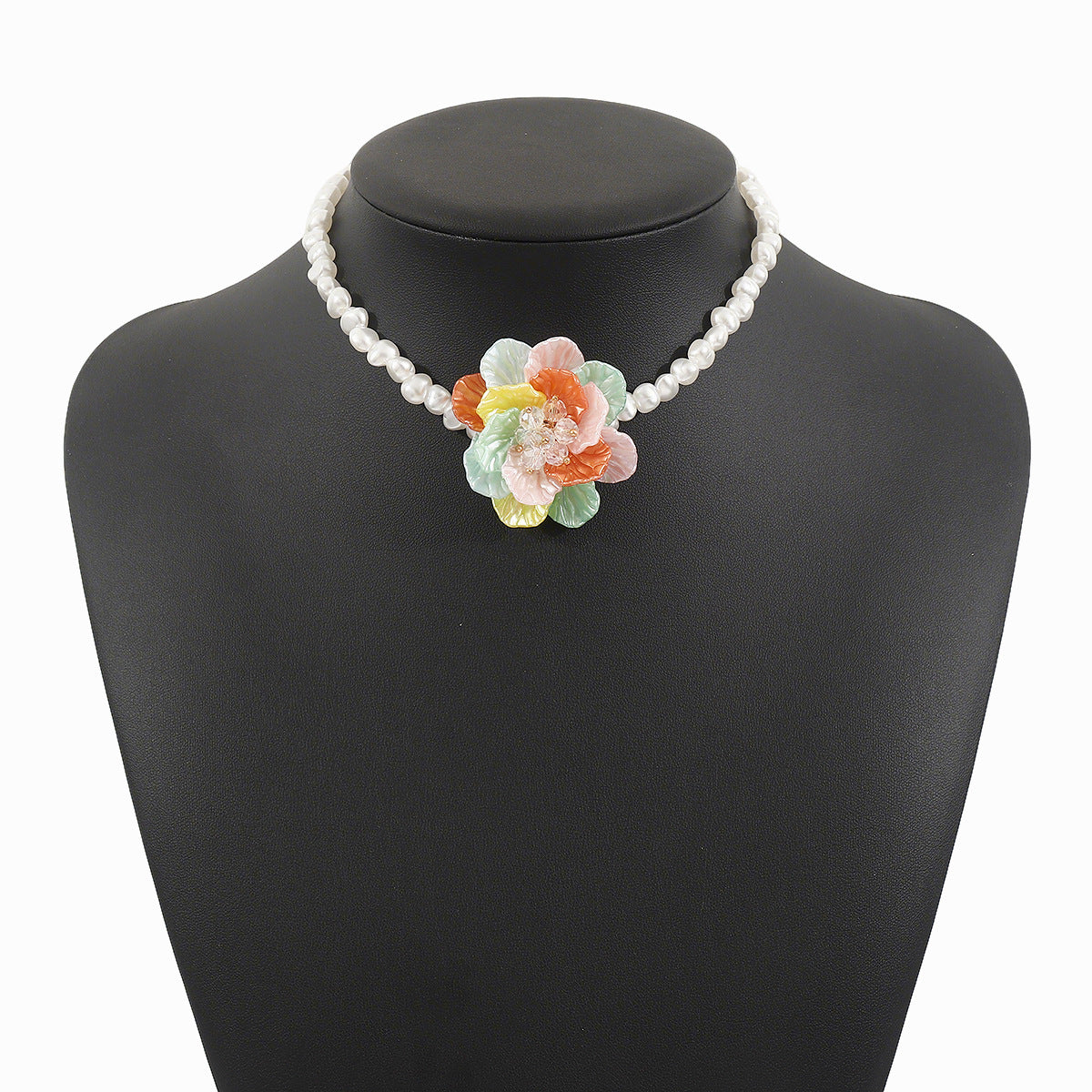 Wholesale  pearl flower necklace earrings rhinestone clavicle chain