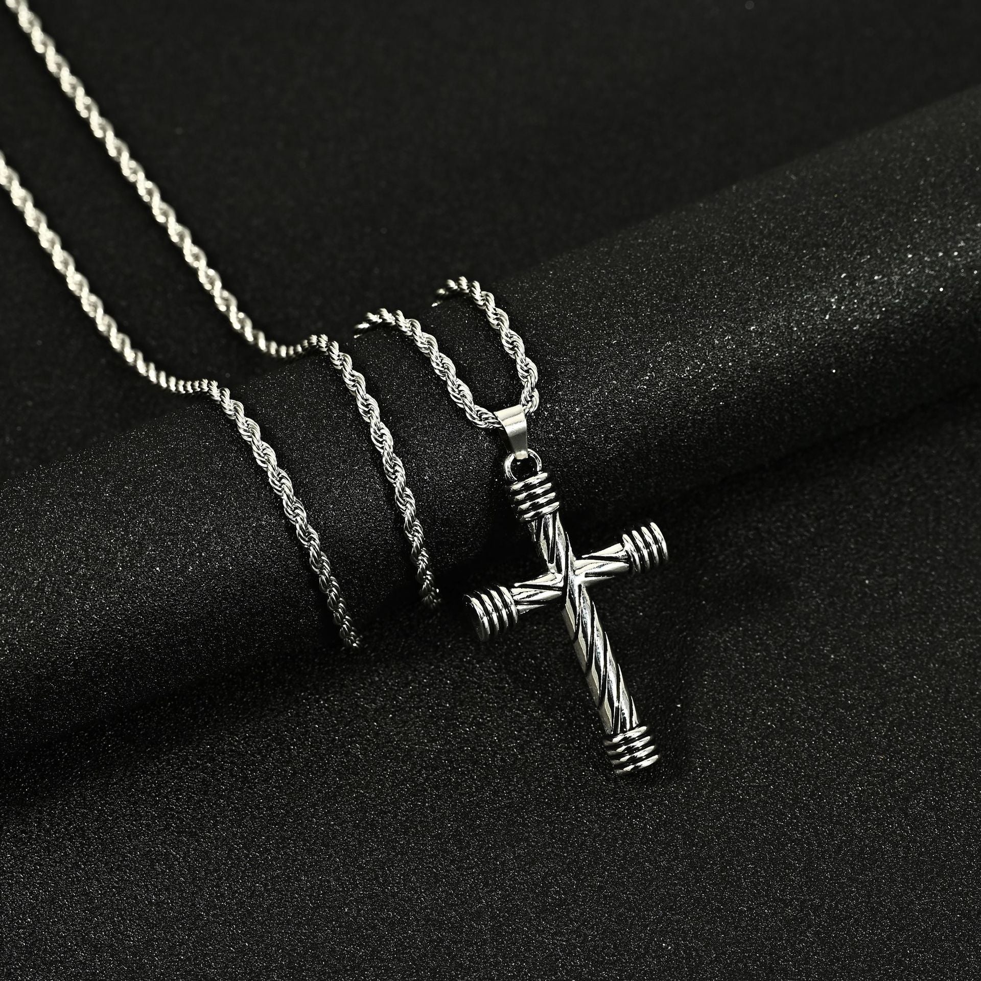Wholesale Titanium Steel cross  alloy pendant necklaces
