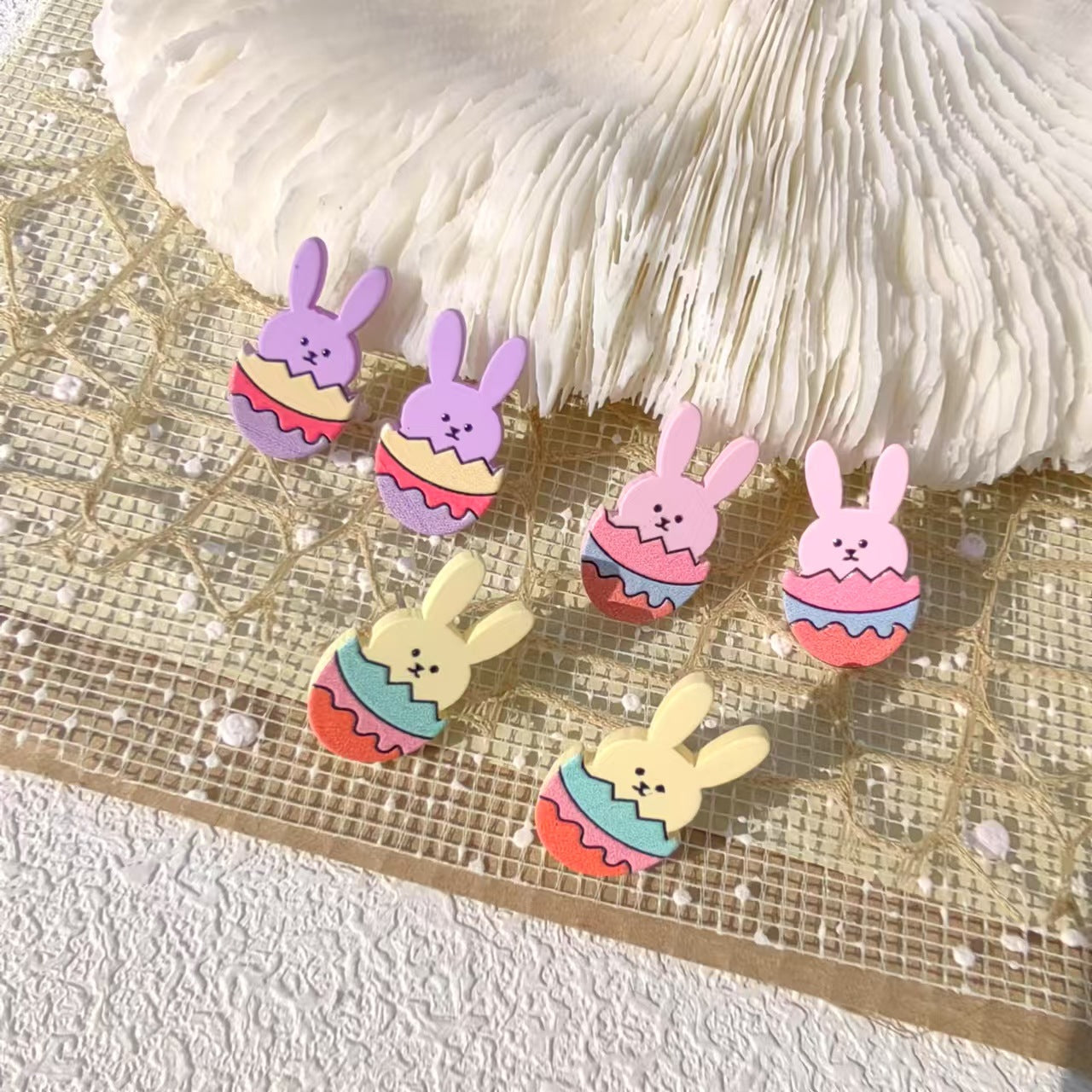 Wholesale Acrylic hand paint  clay texture Easter rabbit egg carrot  cute earrings