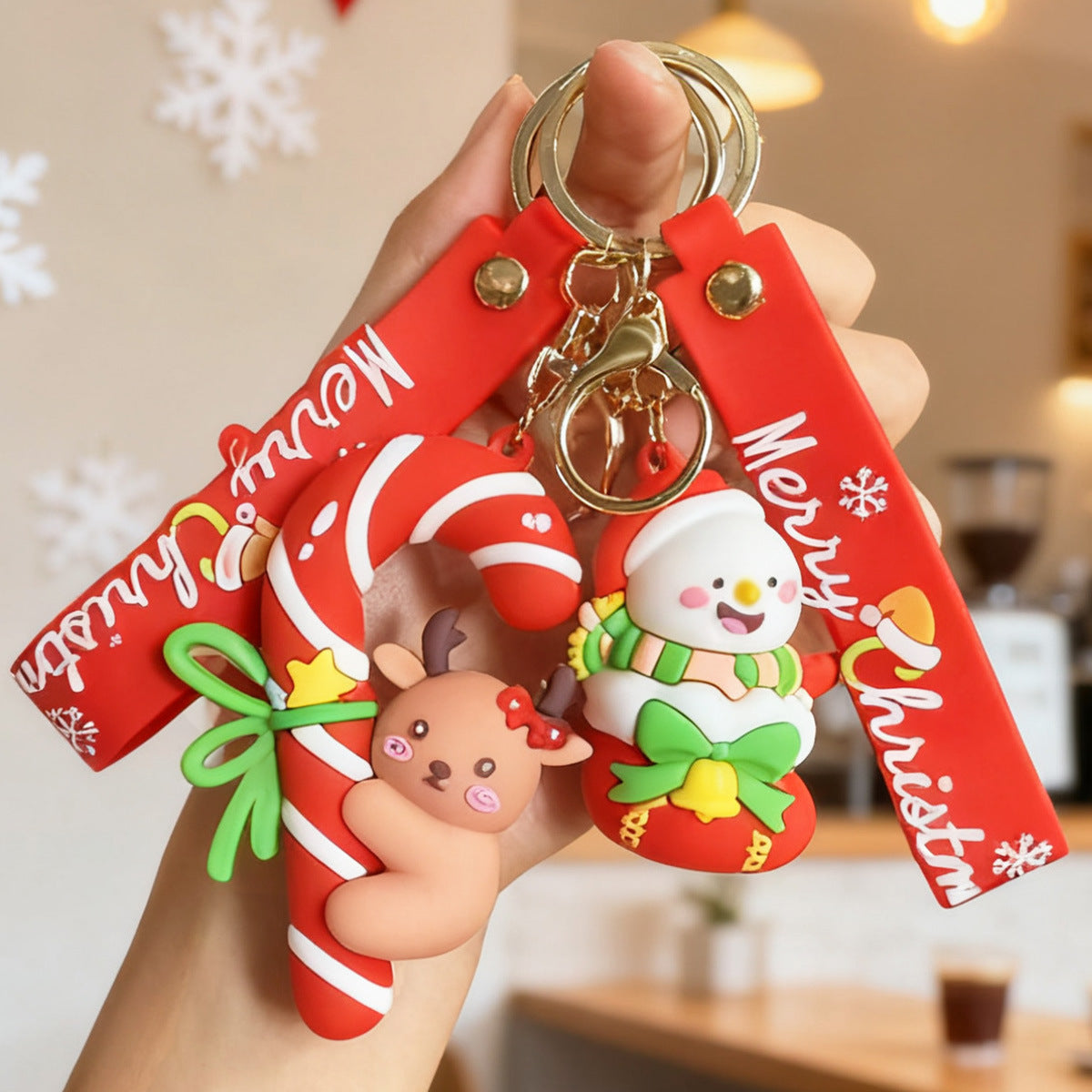 Wholesale Christmas cartoon keychain  snowman doll cute red pendant
