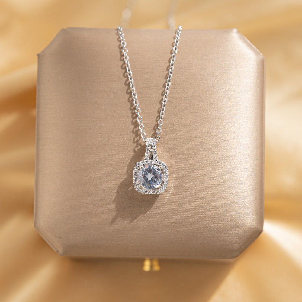 Wholesale Titanium Steel Zircon Clavicle Chain Necklace Korean Style Jewelry Accessory