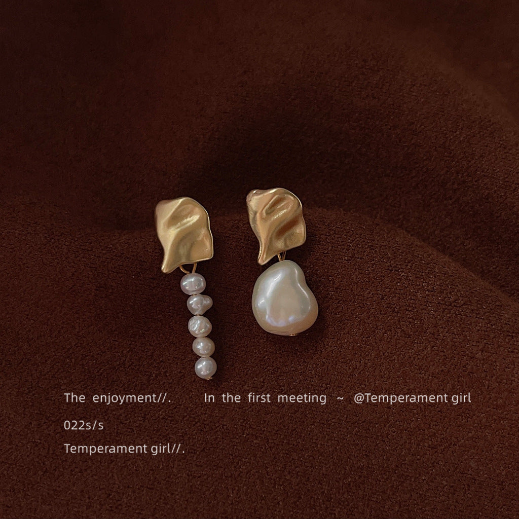 Wholesale Baroque Shaped Freshwater Pearls Earrings