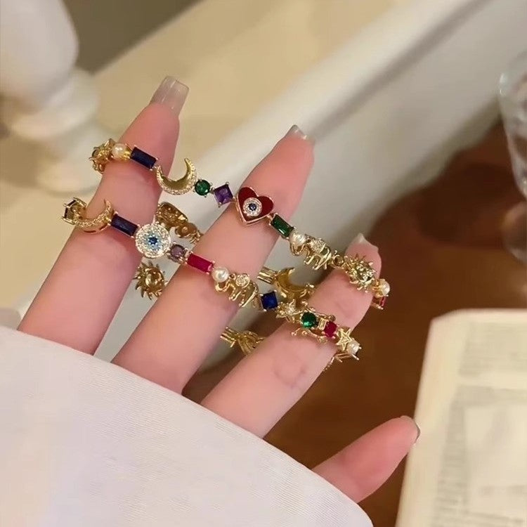 Wholesale Alloy Electroplated Stars and Moon Bracelet Vintage Fashion Women' s Jewelry Accessory