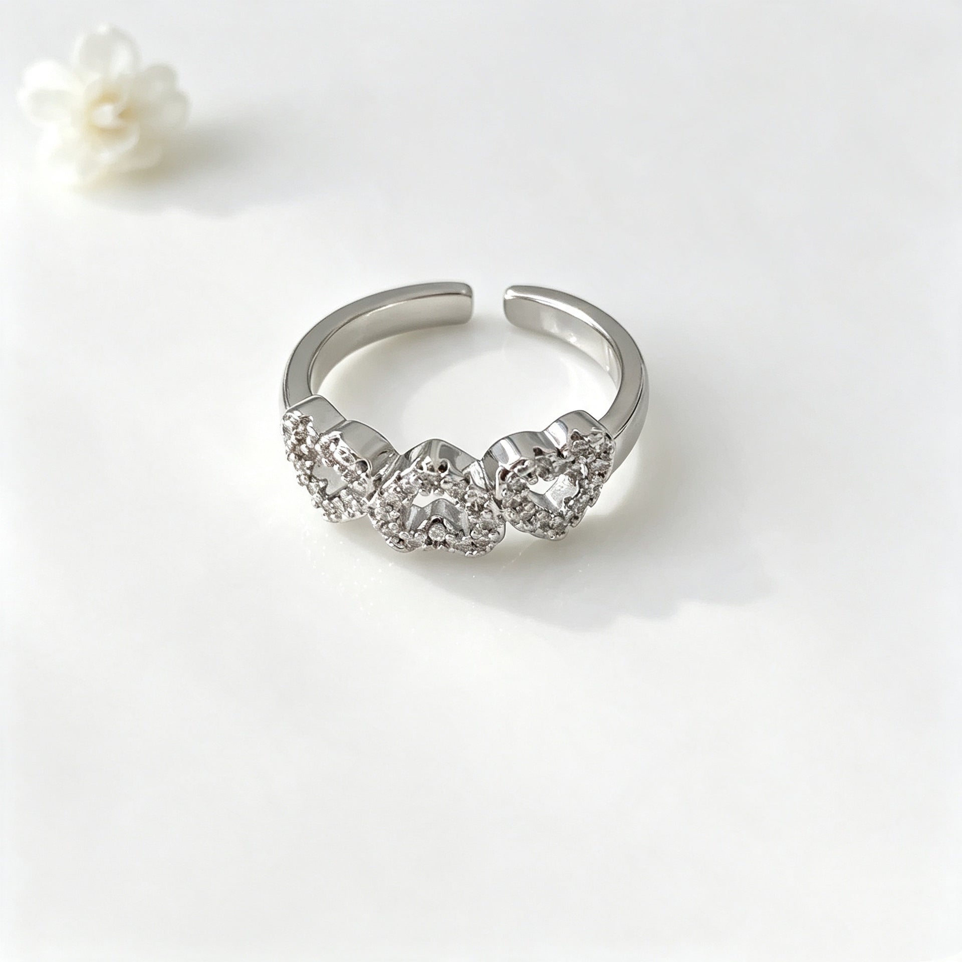 Wholesale Heart Cutout Open Ring 18K Gold Plated Zircon Adjustable Ring Fashion Accessory Gift