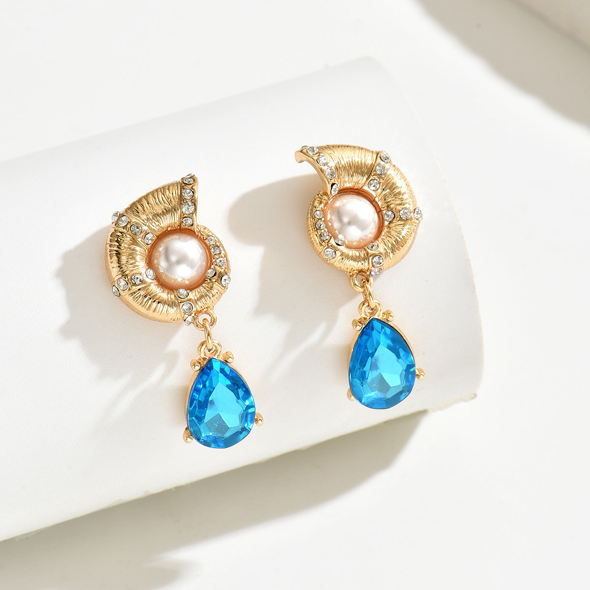 Wholesale  retro earrings blue high earrings