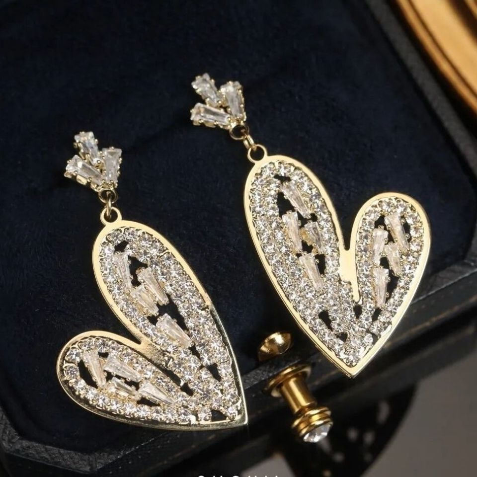 Wholesale S925 silver needle light luxury style cute full diamond crystal earrings