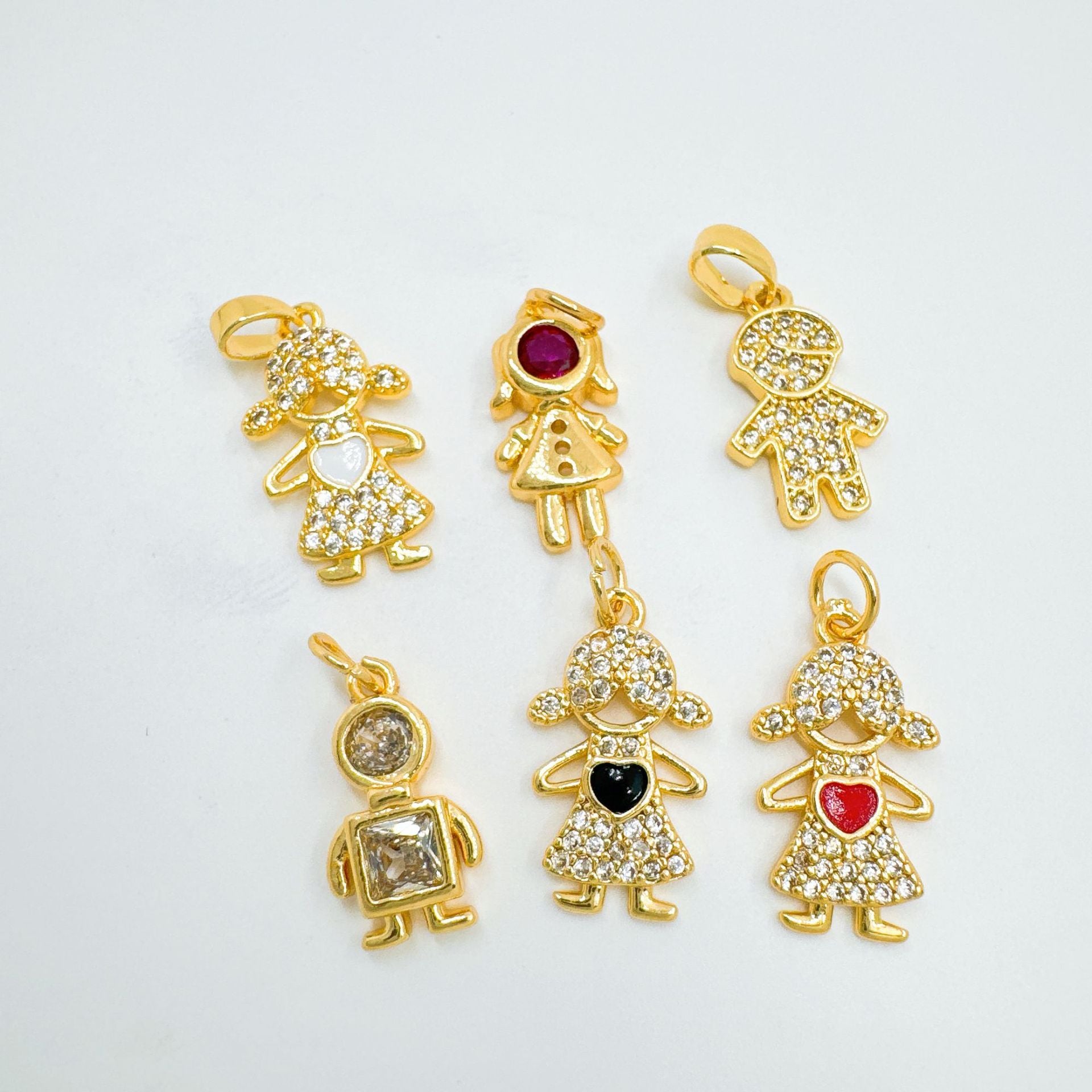 Wholesale Gold Plated Copper Pendant with Diamonds for Boys and Girls Boutique Jewelry Accessory