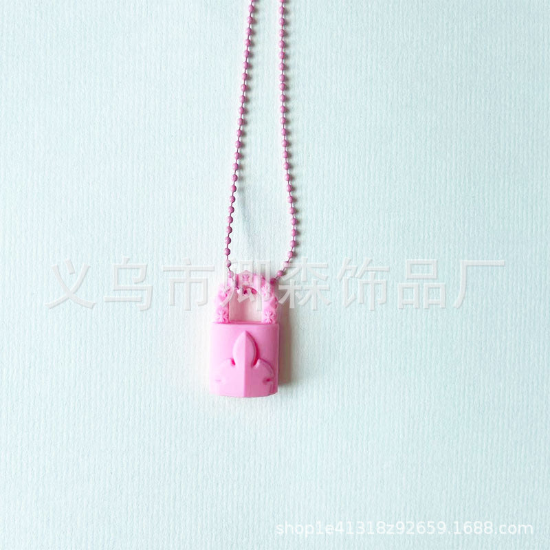 Wholesale Lock Clasp Resin Round Bead Long Necklace