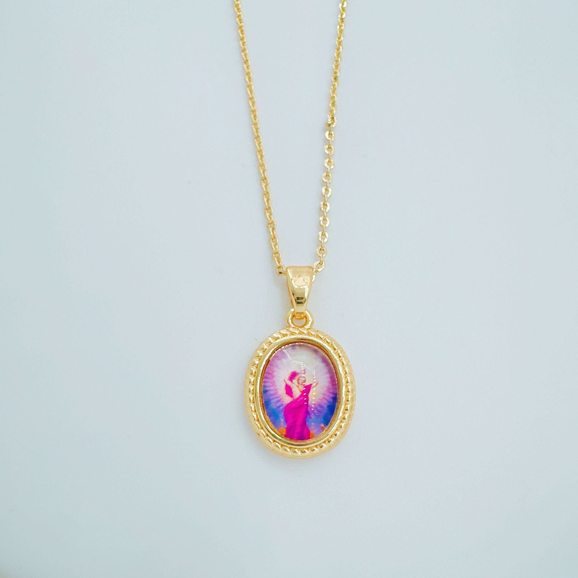 Wholesale Gold-Plated Copper Figure Pendant Necklace,  Trendy Gift Jewelry Accessory for Women