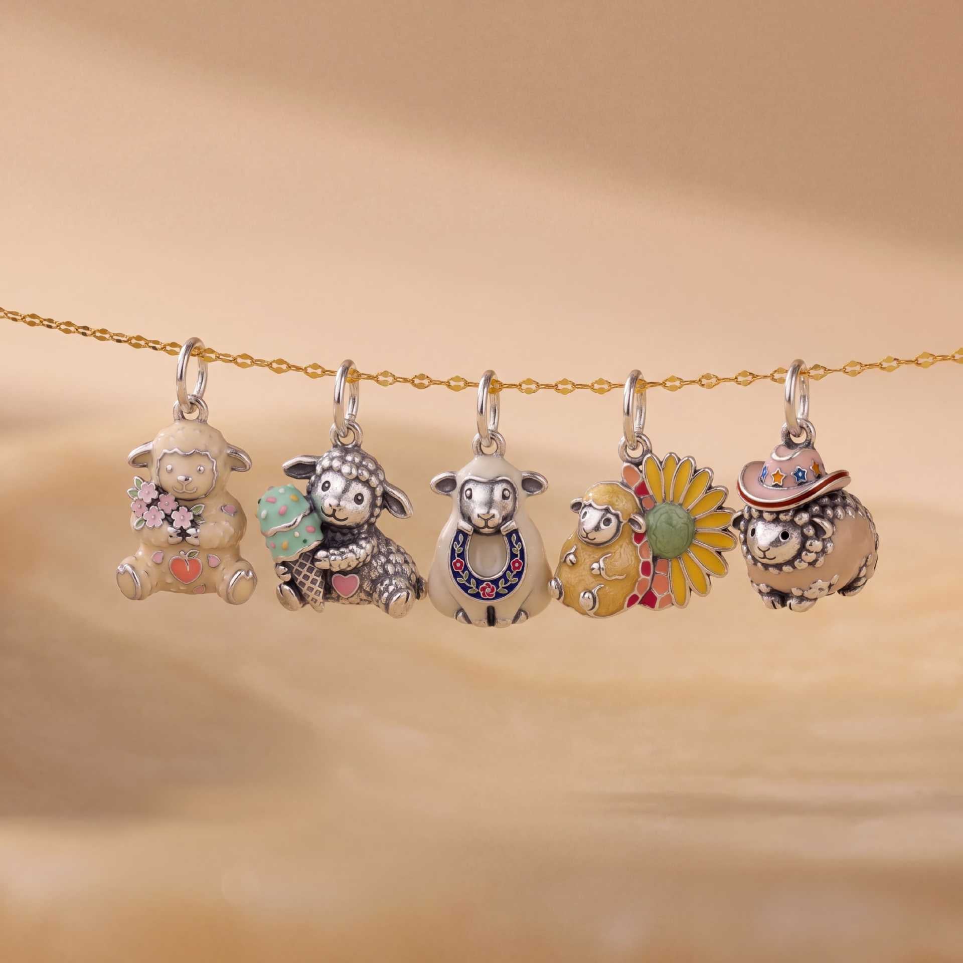 Wholesale Cute Sheep Pendant Necklace Charm Stainless Steel 18K Electroplated DIY Jewelry Accessory For Women Boutique Resale