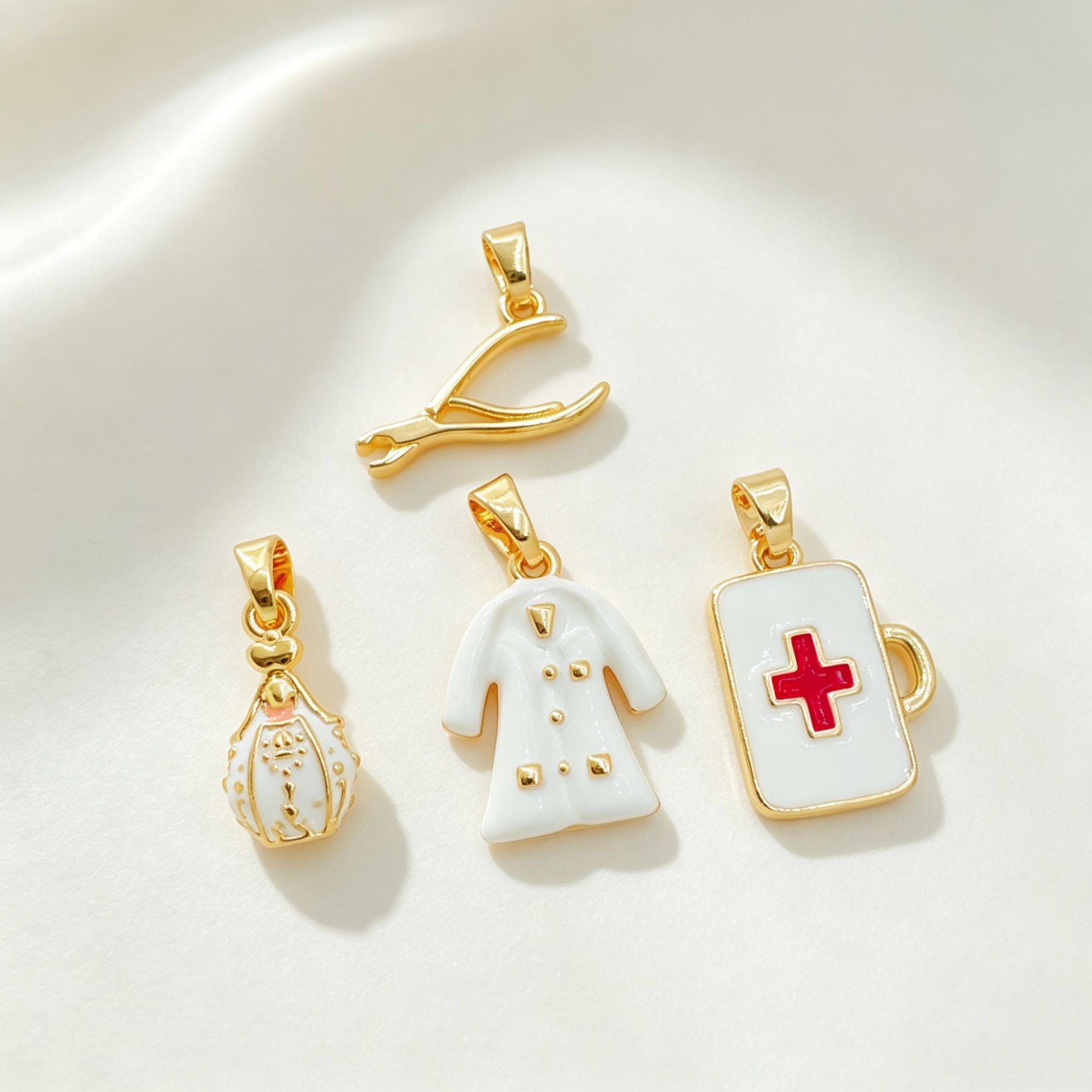 Wholesale Medical Stethoscope Necklace Pendant,  Chic Fashion Accessory for Nurse Gift Boutique
