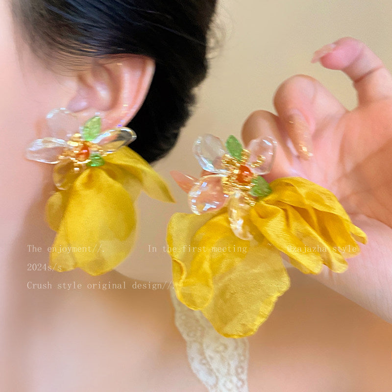 Wholesale Resin Flower Earrings Green Electroplated Seaside Style Fashion Accessory for Women