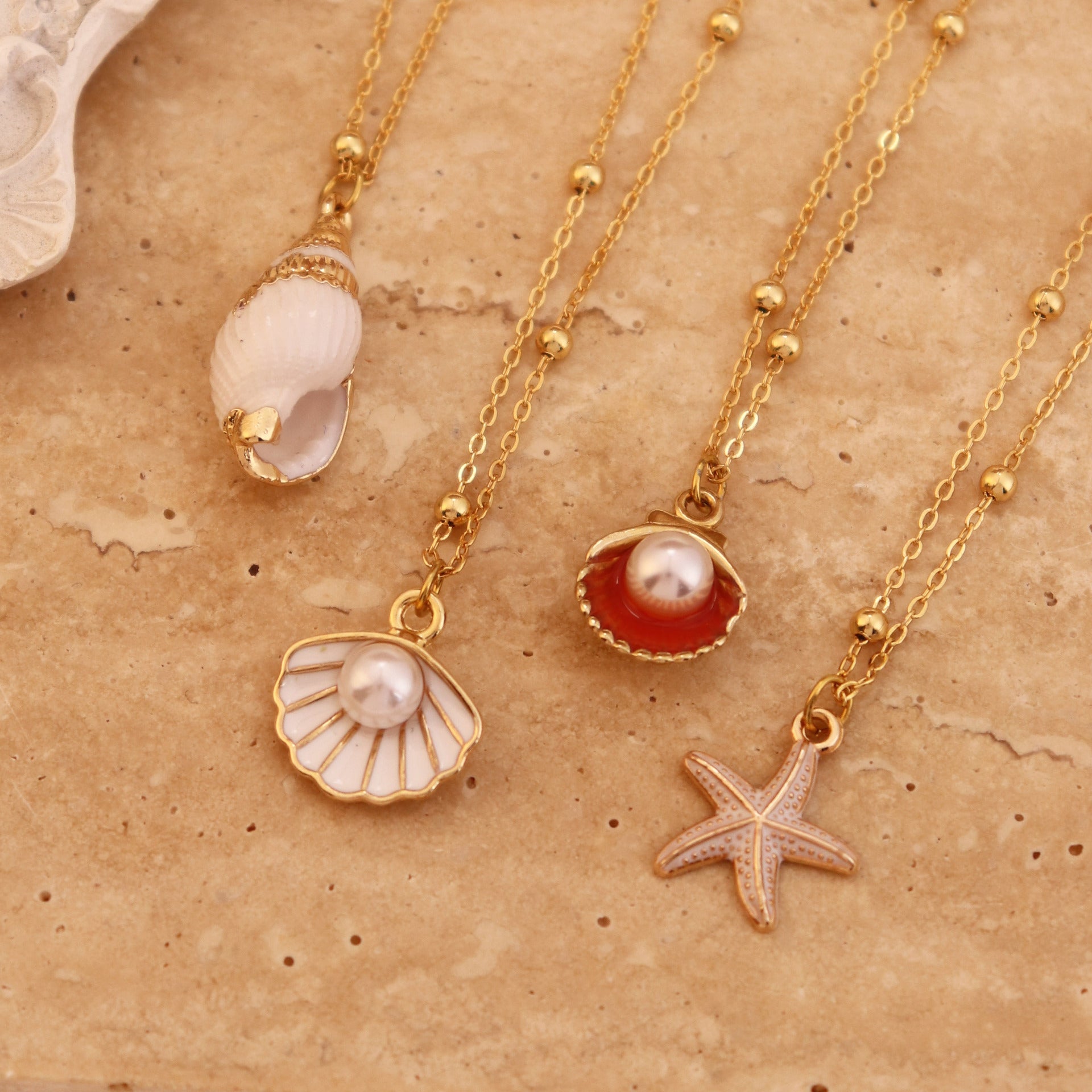 Wholesale Bohemia do not fade titanium steel pearl shell conch necklace