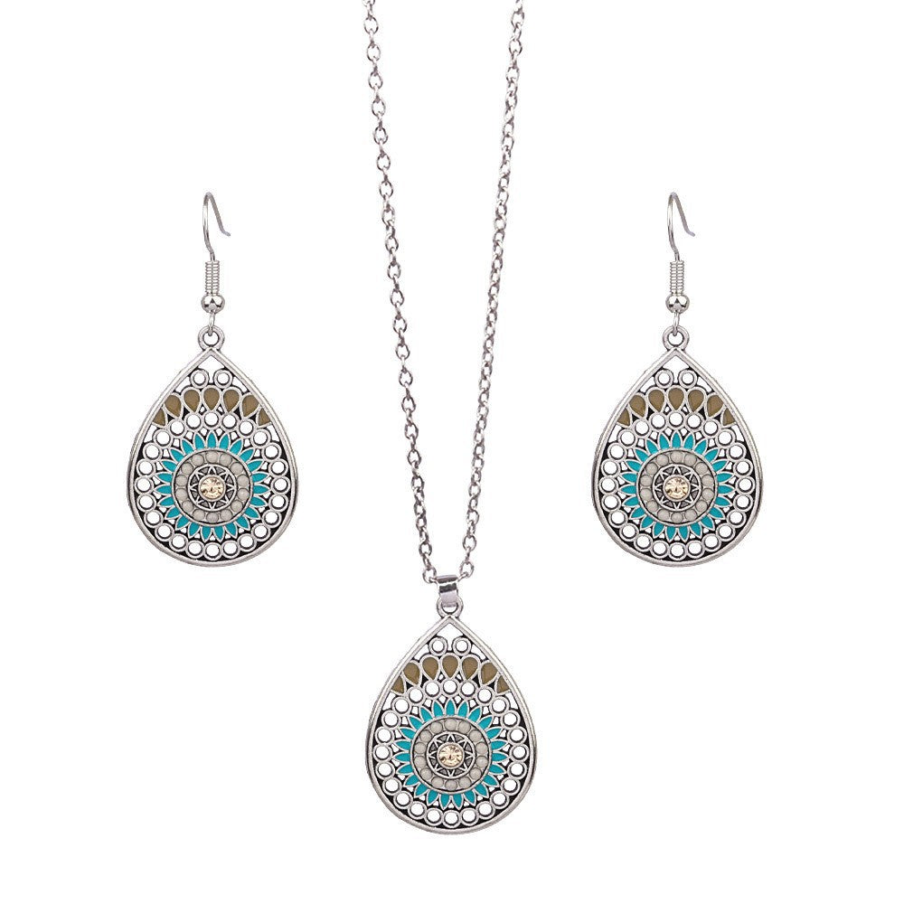 Wholesale Retro Turquoise Pendant Necklace Earrings Set