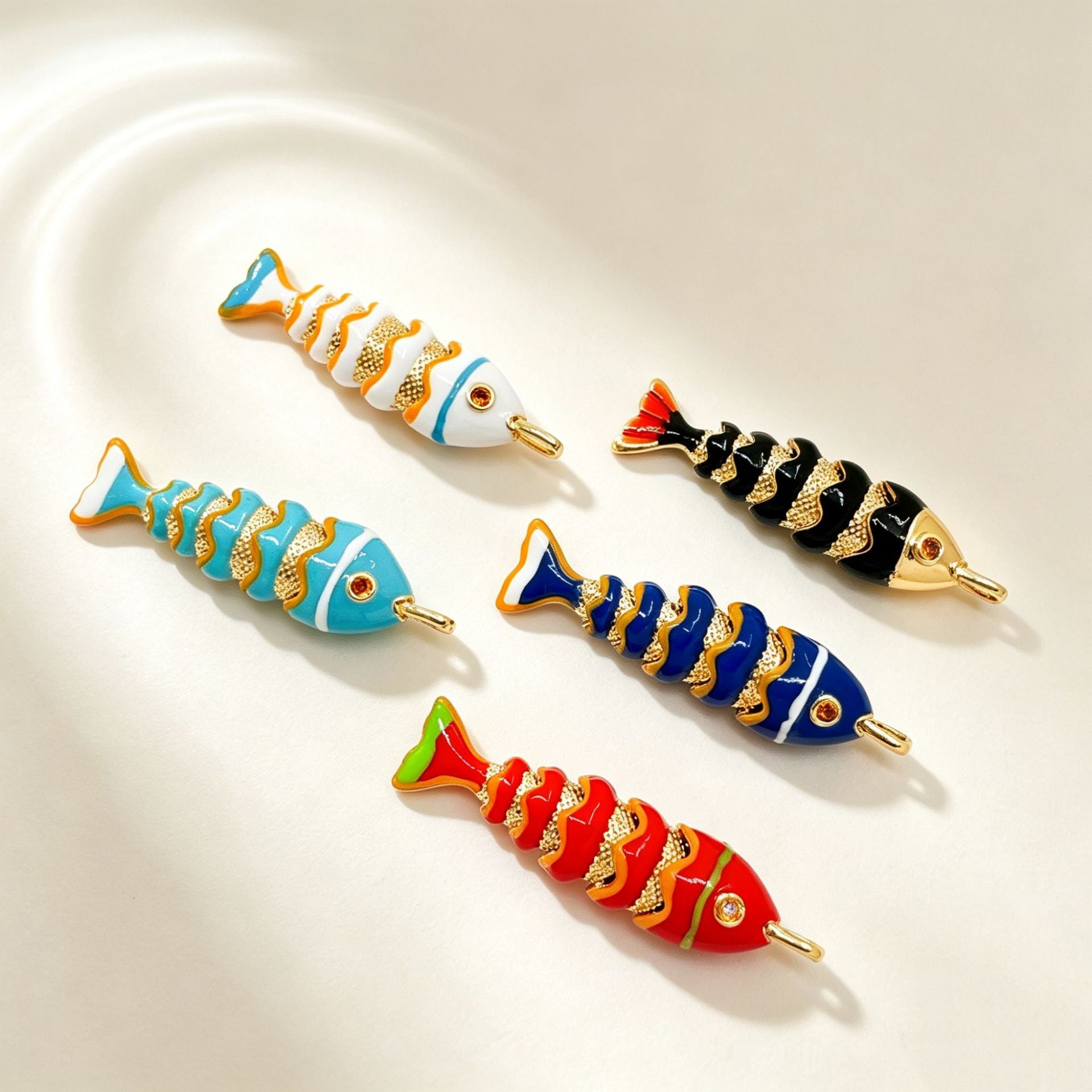 Wholesale Copper Electroplated Movable Multi-Drop Oil Paint Fish Pendant Necklace Fashion Accessory