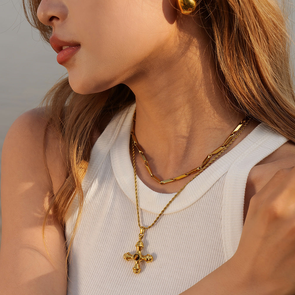 Wholesale 18K Gold Stainless Steel Cross Inlaid Tiger Eye Necklace Titanium Steel ACC-NE-JieDing002