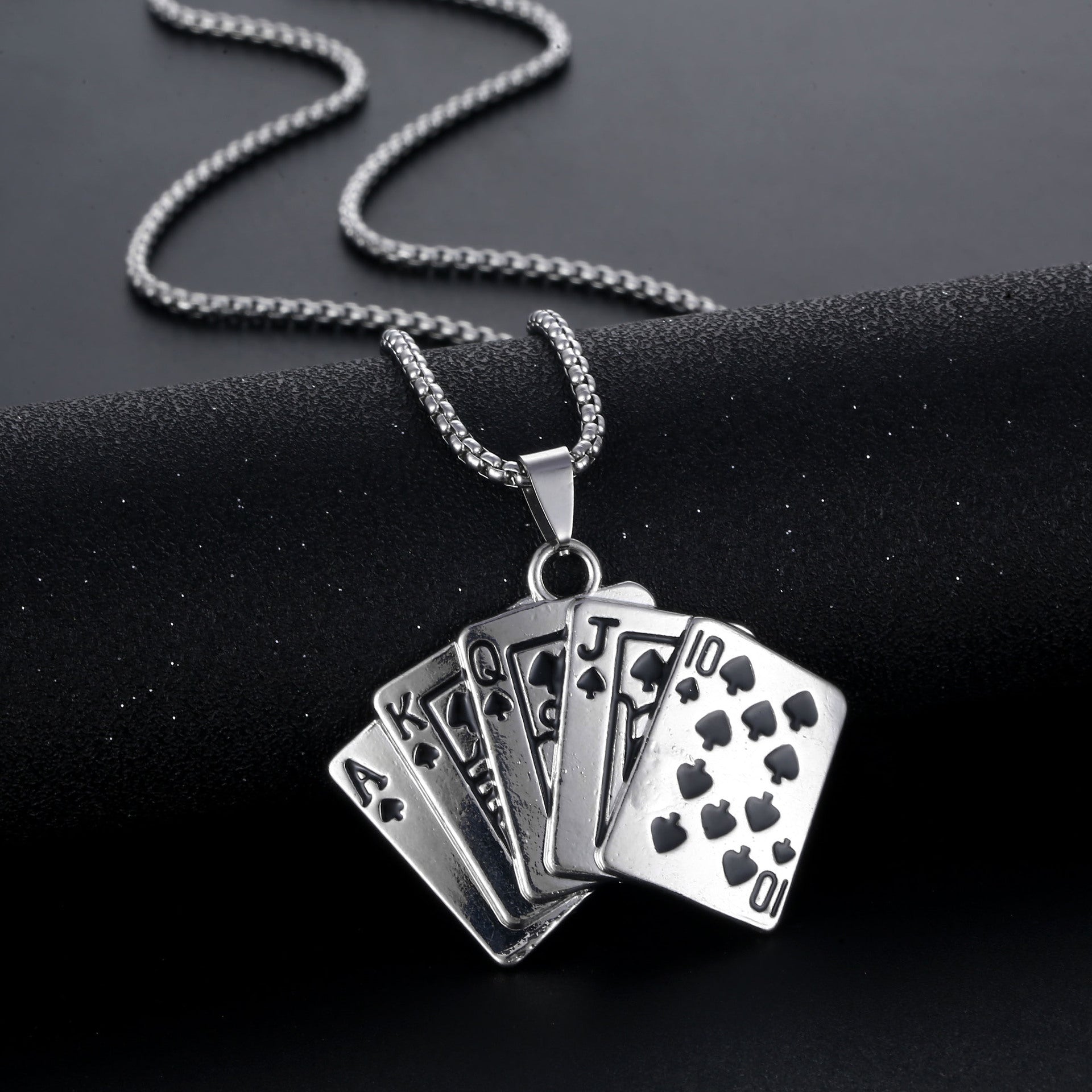 Wholesale full diamond playing card jewelry  necklace