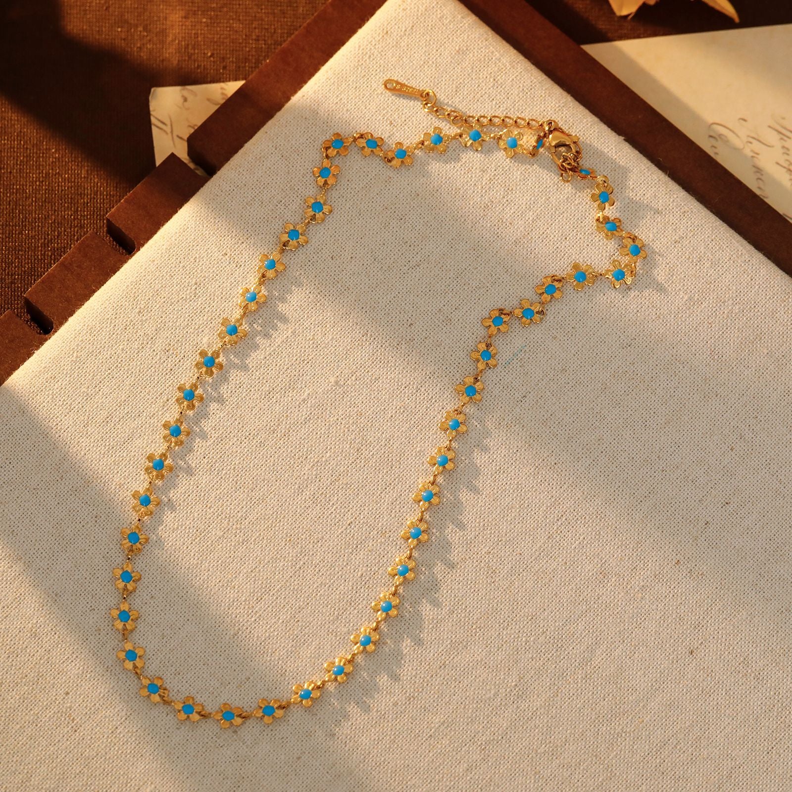 Wholesale Summer Green Flower Necklace